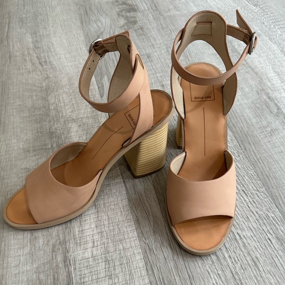 DOLCE VITA | Aaliyah Ankle Strap Block Heel Sandals - Picture 4 of 6